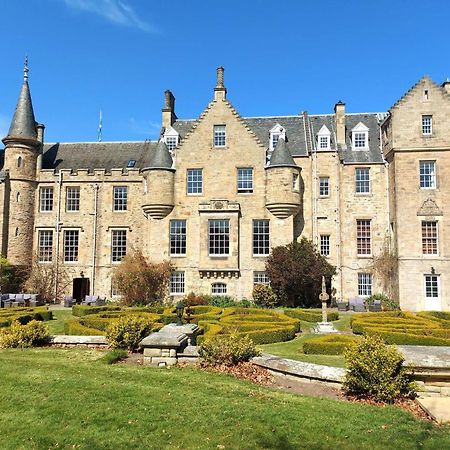 Гостевой дом Carberry Tower Mansion House And Estate Массельбург Экстерьер фото